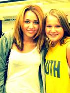 Miley Cyrus : miley_cyrus_1283626401.jpg