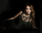 Miley Cyrus : miley_cyrus_1293154689.jpg