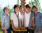 One Direction : one-direction-1364805384.jpg