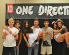 One Direction : one-direction-1371348148.jpg