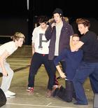 One Direction : one-direction-1377458584.jpg