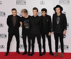 One Direction : one-direction-1416871465.jpg