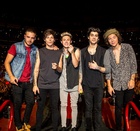 One Direction : one-direction-1417285724.jpg
