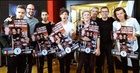 One Direction : one-direction-1429031940.jpg