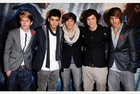 One Direction : one-direction-1429114237.jpg