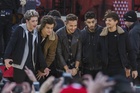 One Direction : one-direction-1430161890.jpg
