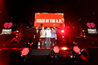One Direction : one-direction-1481739613.jpg
