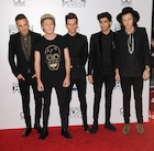 One Direction : one-direction-1487979685.jpg