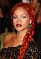Rihanna : rihanna-1329952696.jpg