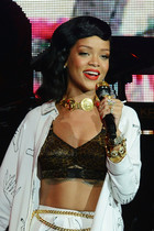 Rihanna : rihanna-1360884842.jpg