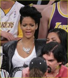 Rihanna : rihanna-1371348607.jpg