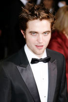 Robert Pattinson : robert_pattinson_1303589686.jpg