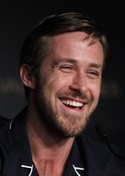 Ryan Gosling : ryan-gosling-1370209210.jpg