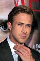 Ryan Gosling : ryan-gosling-1370209909.jpg