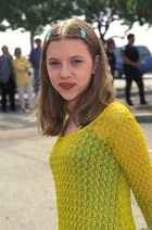 Scarlett Johansson : scarlett-johansson-1413589620.jpg