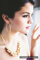 Selena Gomez : selena-gomez-1318129851.jpg