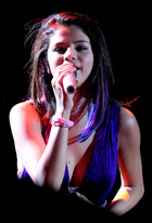Selena Gomez : selena-gomez-1329687247.jpg