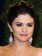 Selena Gomez : selena-gomez-1361864444.jpg