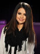 Selena Gomez : selena-gomez-1365968542.jpg