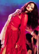 Selena Gomez : selena-gomez-1365997536.jpg