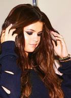Selena Gomez : selena-gomez-1373469596.jpg
