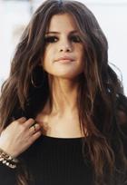 Selena Gomez : selena-gomez-1373469637.jpg