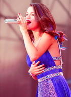 Selena Gomez : selena-gomez-1373991297.jpg