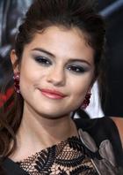 Selena Gomez : selena-gomez-1377715288.jpg