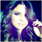 Selena Gomez : selena-gomez-1388706213.jpg