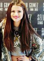 Selena Gomez : selena-gomez-1388864573.jpg