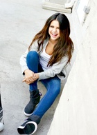 Selena Gomez : selena-gomez-1408635663.jpg