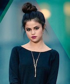 Selena Gomez : selena-gomez-1459903321.jpg