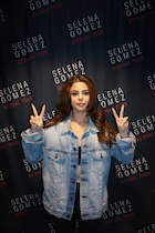 Selena Gomez : selena-gomez-1463101561.jpg
