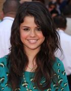 Selena Gomez : selena_gomez_1199389037.jpg