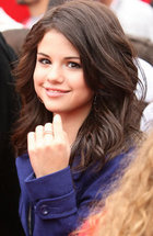 Selena Gomez : selena_gomez_1235344461.jpg