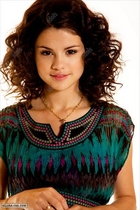 Selena Gomez : selena_gomez_1250786449.jpg