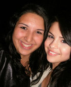 Selena Gomez : selena_gomez_1257163880.jpg