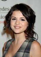 Selena Gomez : selena_gomez_1259350211.jpg