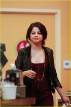 Selena Gomez : selena_gomez_1260890024.jpg
