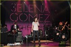 Selena Gomez : selena_gomez_1271067867.jpg