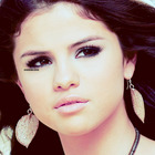 Selena Gomez : selena_gomez_1284781879.jpg
