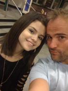 Selena Gomez : selena_gomez_1286304842.jpg