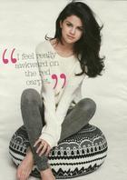 Selena Gomez : selena_gomez_1287373785.jpg