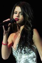 Selena Gomez : selena_gomez_1292009084.jpg