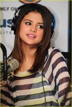 Selena Gomez : selena_gomez_1301510331.jpg