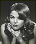 Selena Gomez : selena_gomez_1307807415.jpg