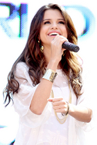 Selena Gomez : selena_gomez_1308242029.jpg