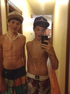 Taylor Caniff : taylor-caniff-1431281059.jpg