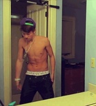 Taylor Caniff : taylor-caniff-1431281063.jpg