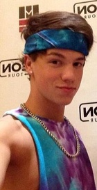 Taylor Caniff : taylor-caniff-1431281236.jpg